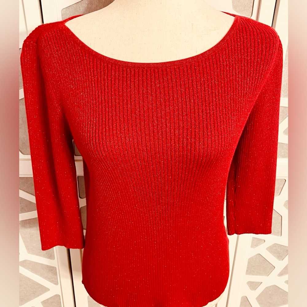 Liz Claiborne Pretty Women’s Red & Blingy Sweater-Size Medium Liz Sport
